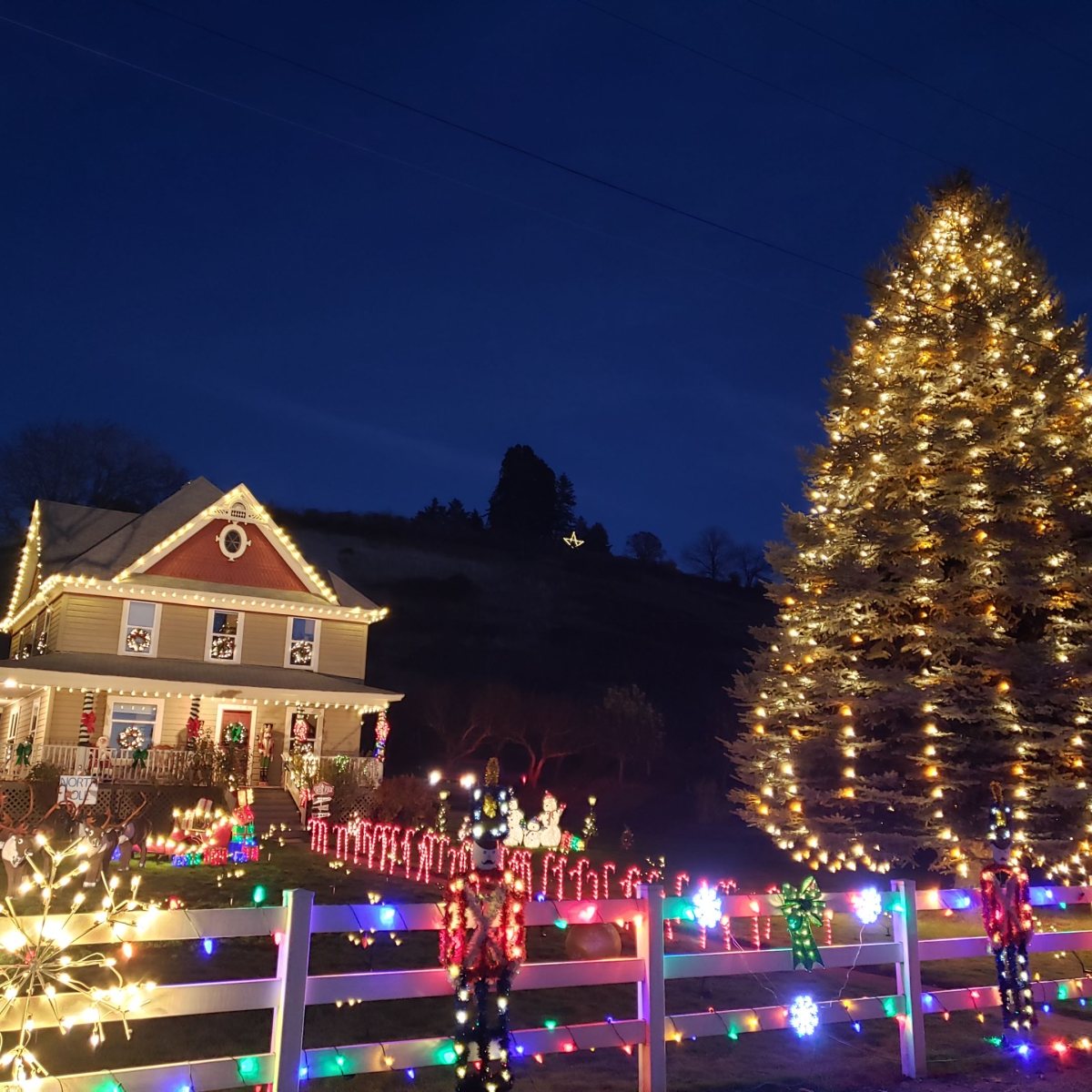 Polar Express Santas House
