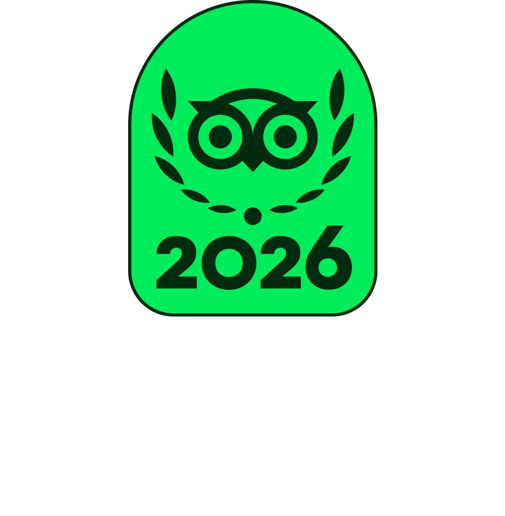 Green badge with owl logo and '2026' text in black.